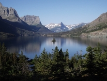 Glacier National Park hiking trails | HikinginGlacier.com